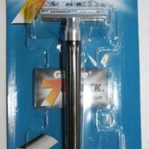 Gillette 7 O Clock Sterling Razor(1 Razor +2 Blades Free)